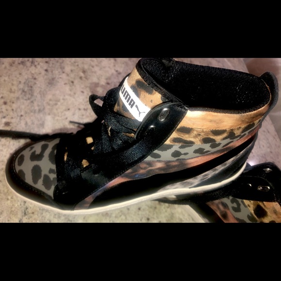 Puma Sneakers - Picture 3 of 3